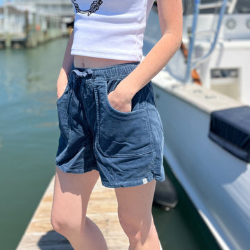 Women's Kinsley Corduroy Short